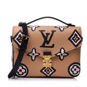 LOUIS VUITTON Monogram Giant Wild At Heart Pochette Metis Arizona crossbody